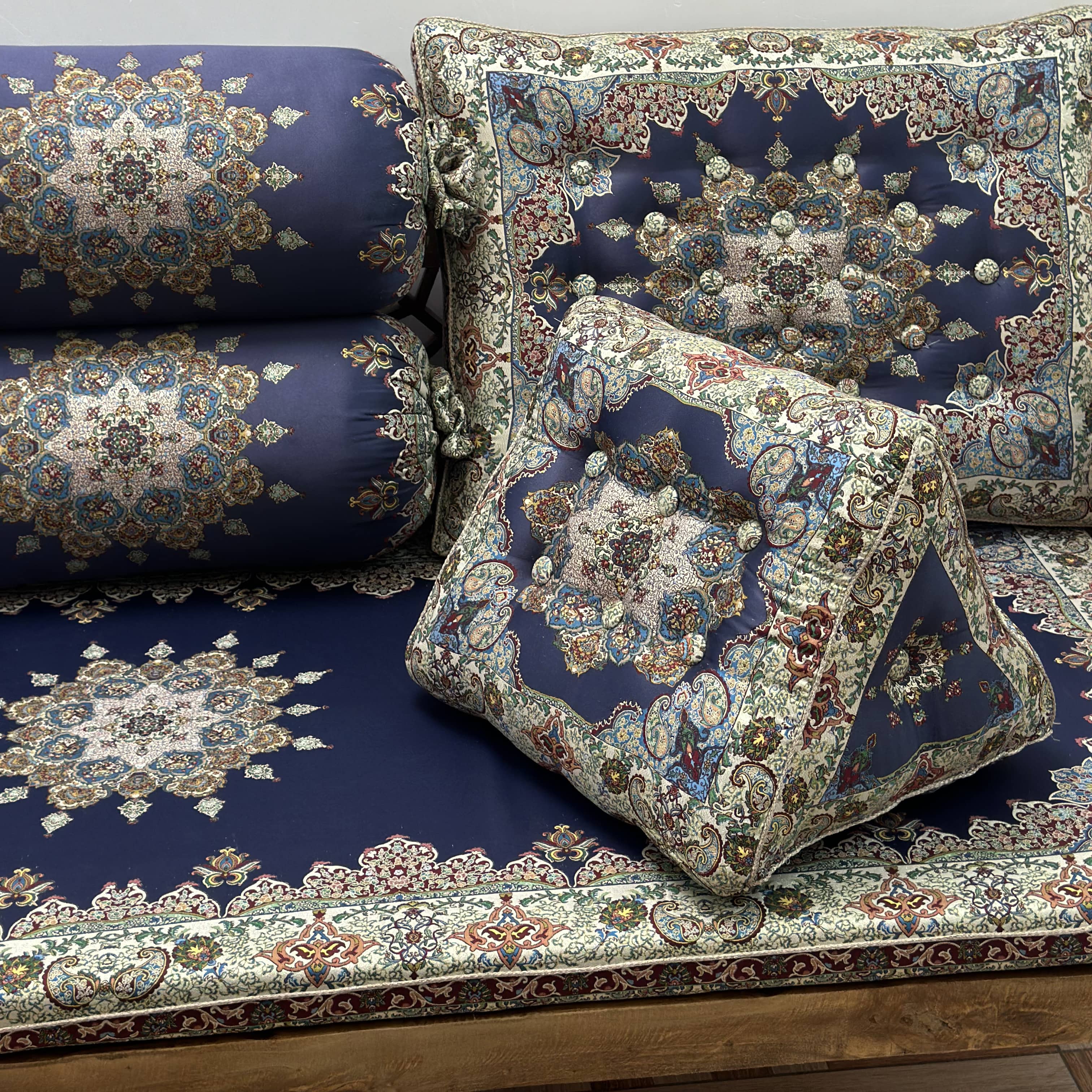 سرویس شاه نشین ۷ تکه طرح ونوس